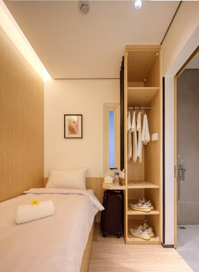 Hotel Cool Living à Jakarta Extérieur photo