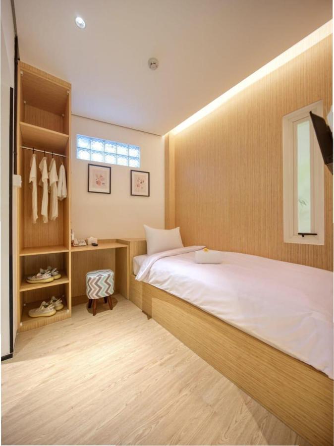 Hotel Cool Living à Jakarta Extérieur photo