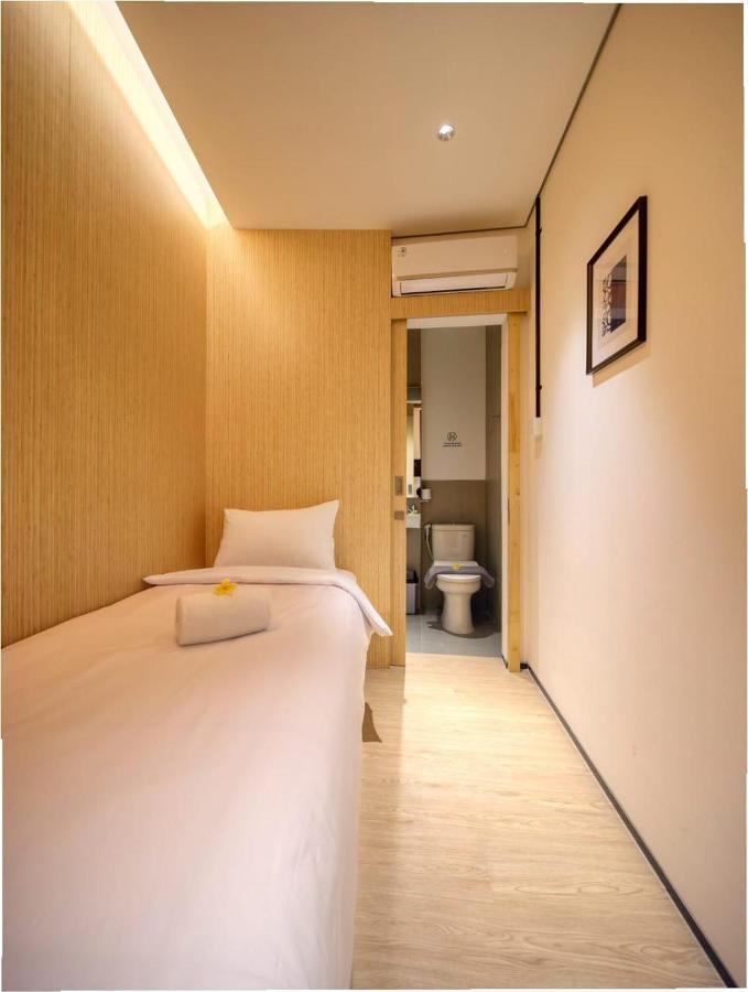 Hotel Cool Living à Jakarta Extérieur photo