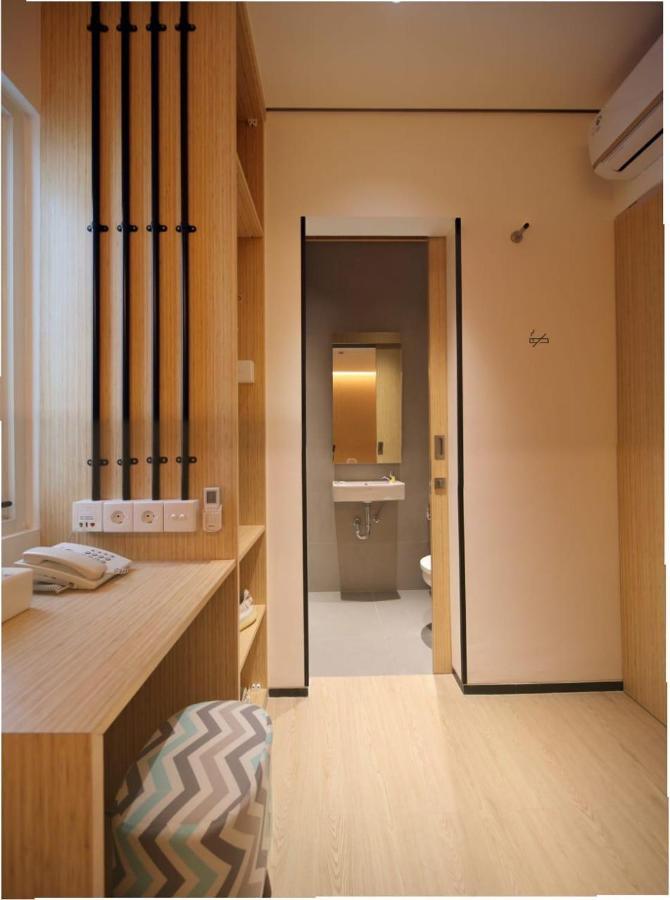 Hotel Cool Living à Jakarta Extérieur photo